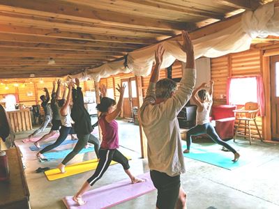 Yoga - Josiane Viens.jpg